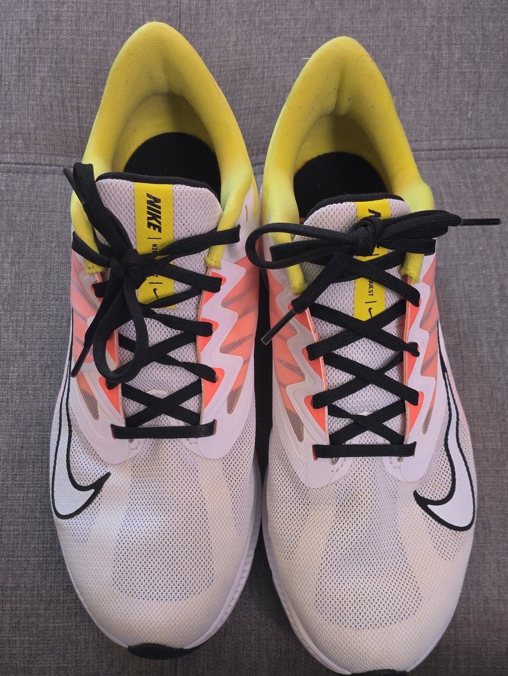 Nike Women’s White, Yellow & Coral Athletic Running Shoes Sz11